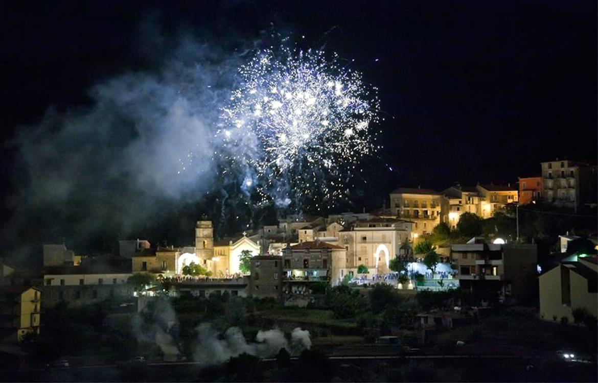 Cardile - Fuochi d'artificio per la festa patronale